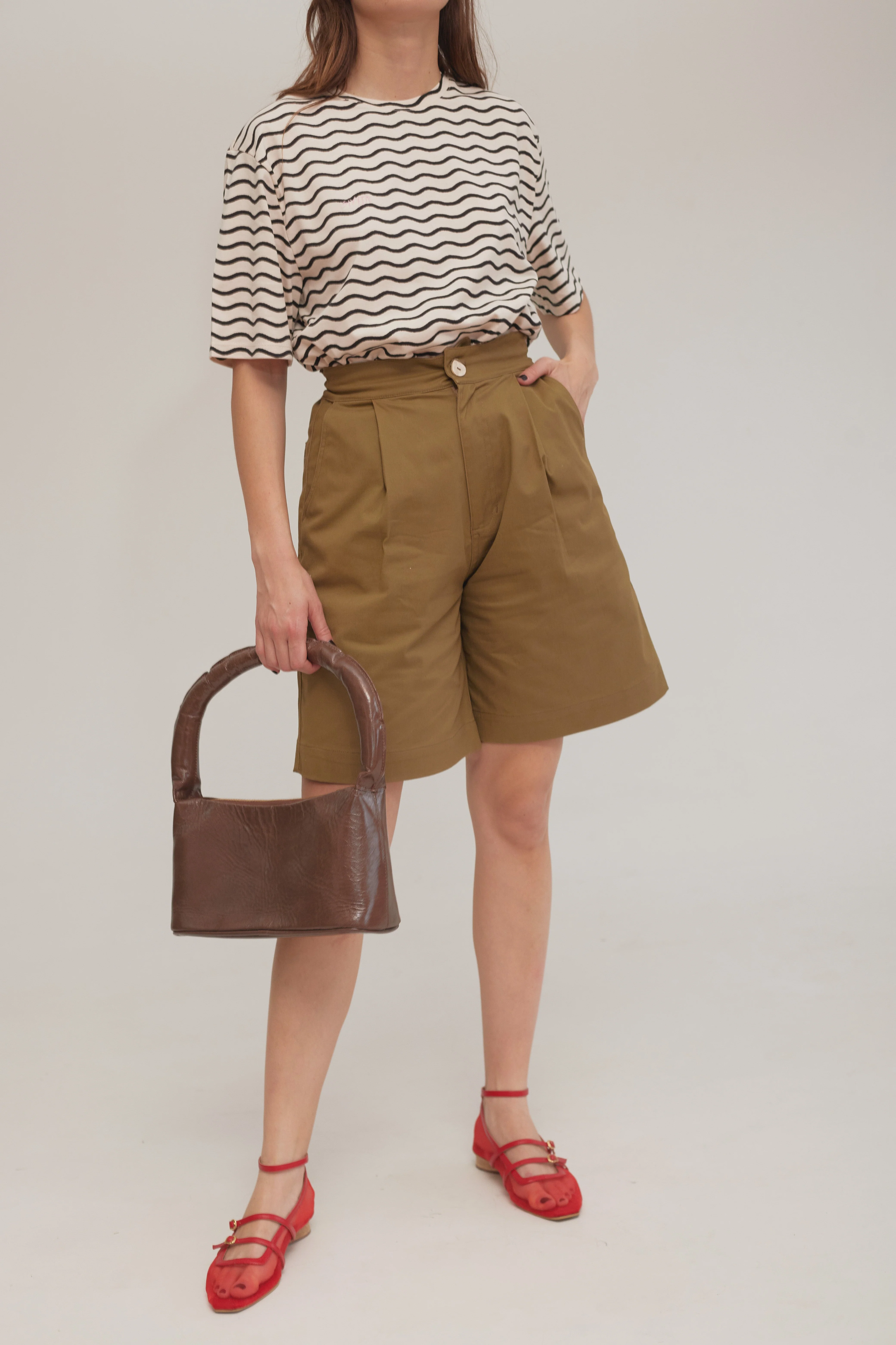 Nostalgia Pine Bermuda Shorts  - Image 4