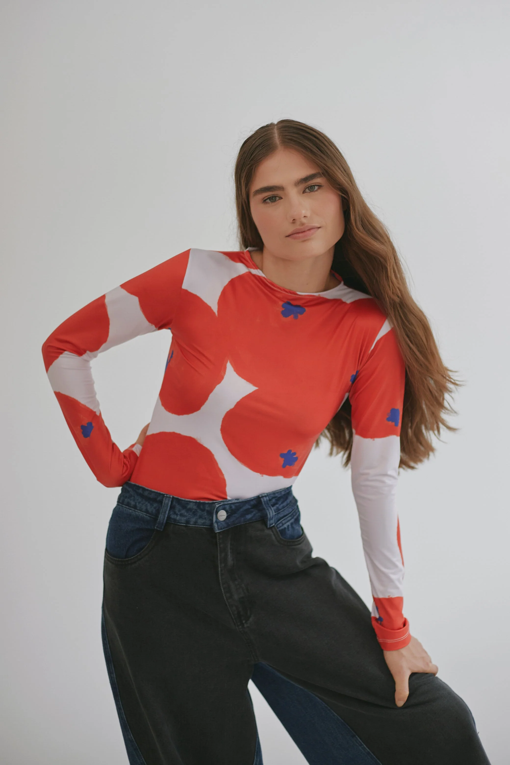 Tomatoes Flo Sweatshirt - Image 4