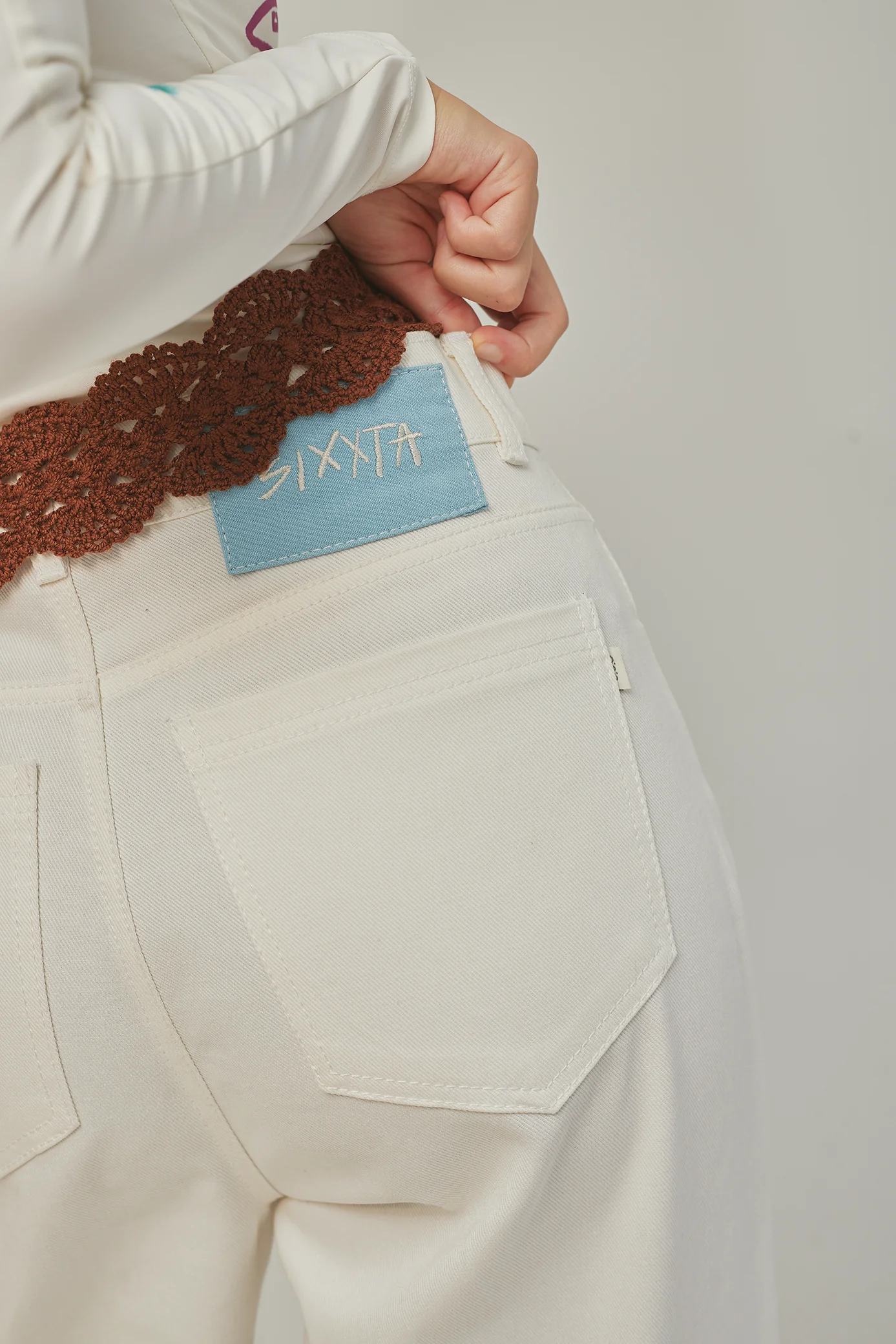 Drawing Chill Jeans  - Image 7