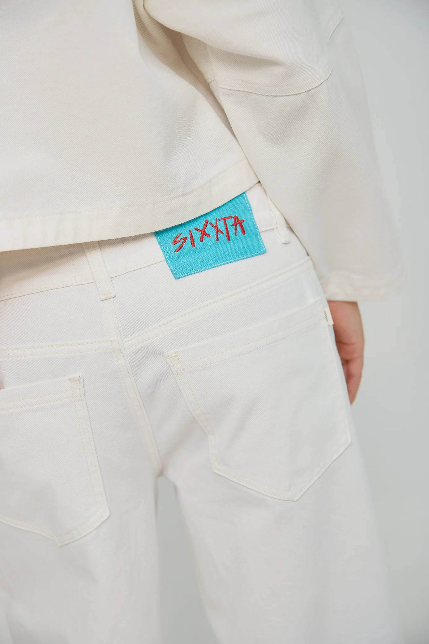 Sassy Sparkly Jeans - Image 5