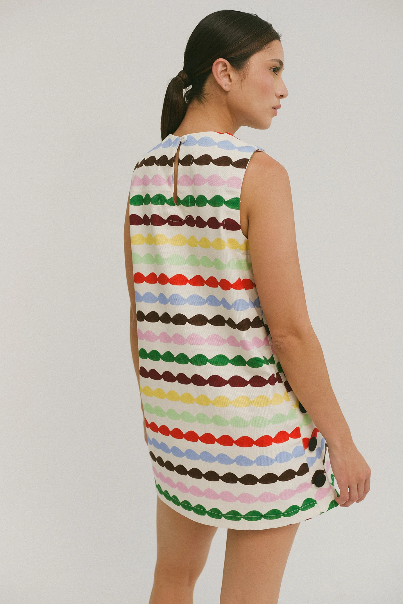 Rainbow Anfitriona Dress - Image 6