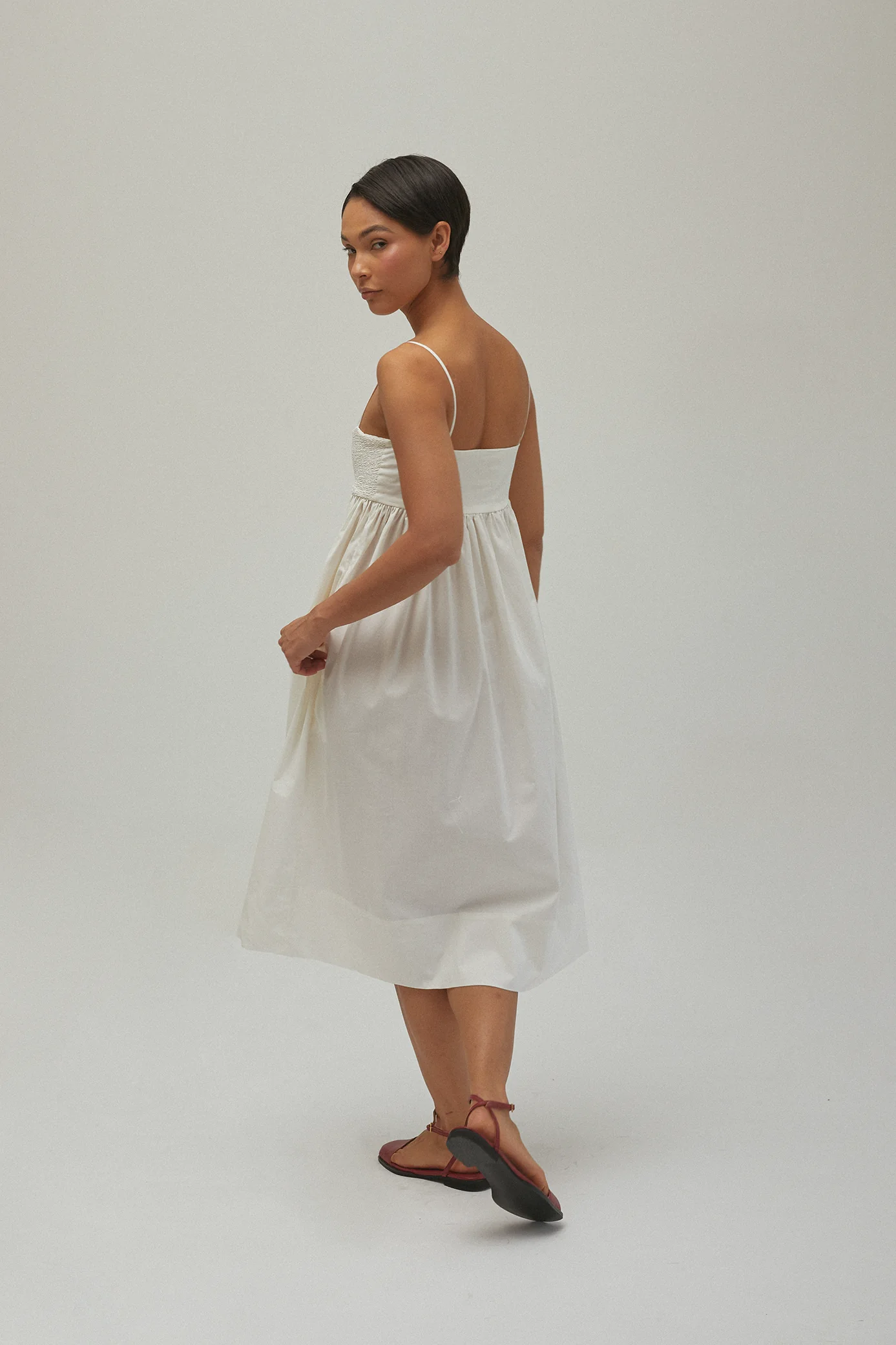 The Ivory Dress Visit  - Image 3